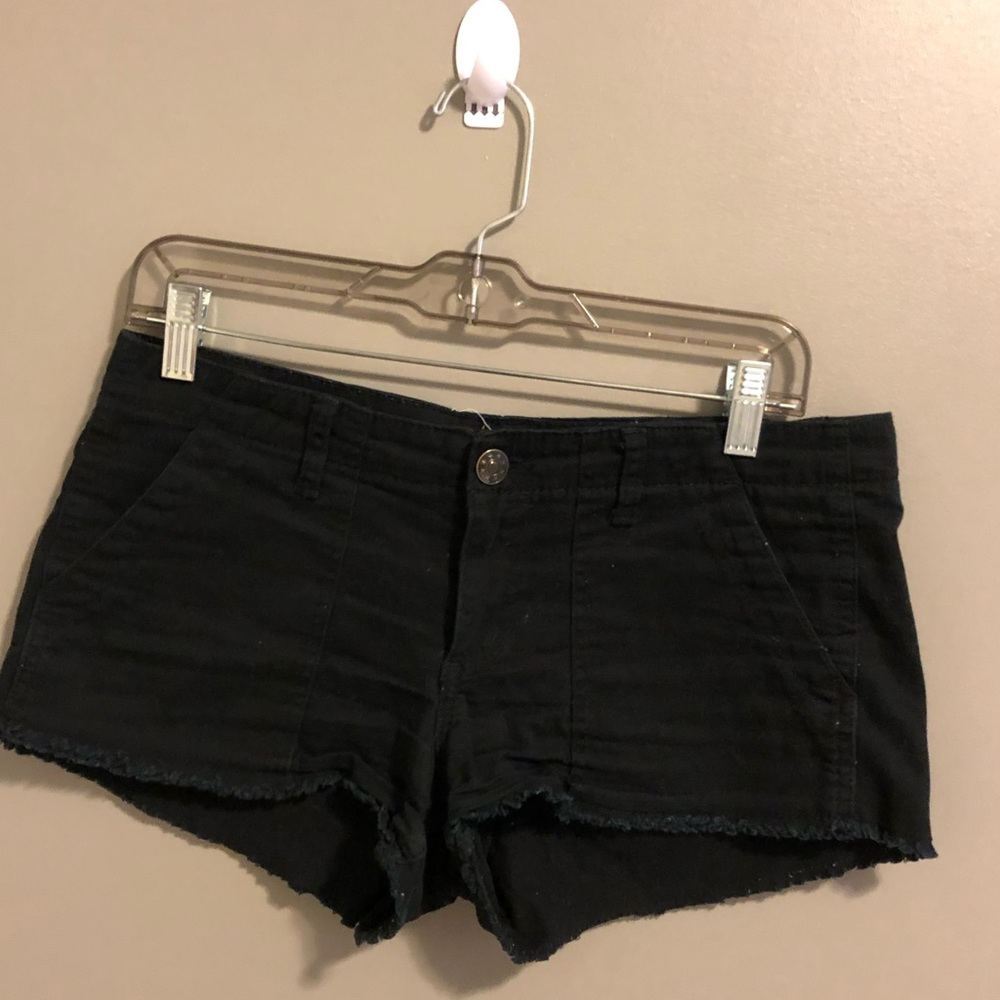 Wet seal Black Short. Medium - Picture 3 of 4